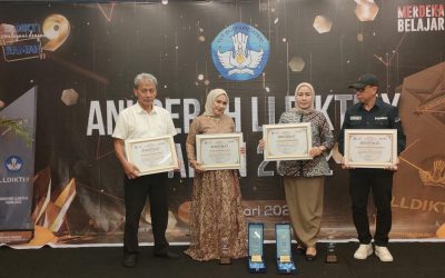 Unimerz dan Polimerz Raih Penghargaan di 4 Kategori pada Ajang Anugerah LLDIKTI IX Tahun 2023