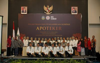 Sebanyak 23 Apoteker Baru Periode IV Universitas Megarezky Resmi Dilantik dan Diambil Sumpahnya