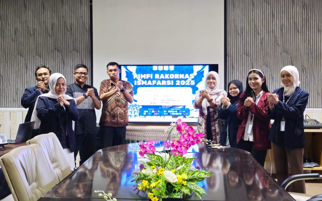 Dekan Fakultas Farmasi UNIMERZ Jadi Juri Lomba Essay Nasional di Ajang PIMFI RAKORNAS 2025