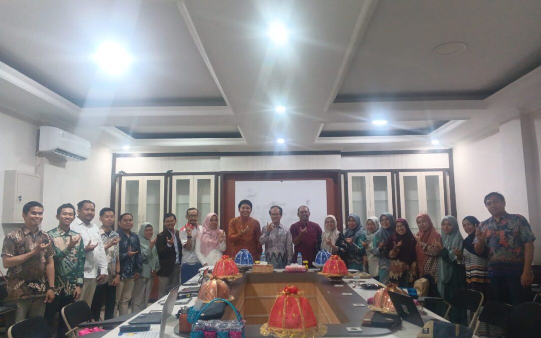 Prodi PGSD Unimerz Gelar Pelatihan Penyusunan Kurikulum Berbasis OBE untuk Dosen FKIP